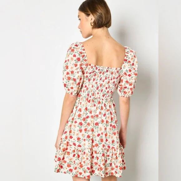 APRICOT 🍑- Floral Puff Sleeve Dress - Picture 4 of 7